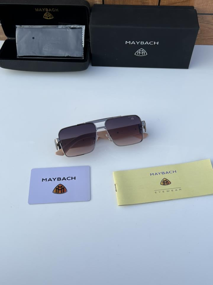 Maybach 609 gun wine cream