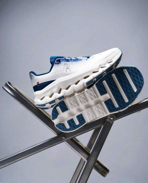 On Cloud Tilt 2 0 IVORY TEMPEST BLUE