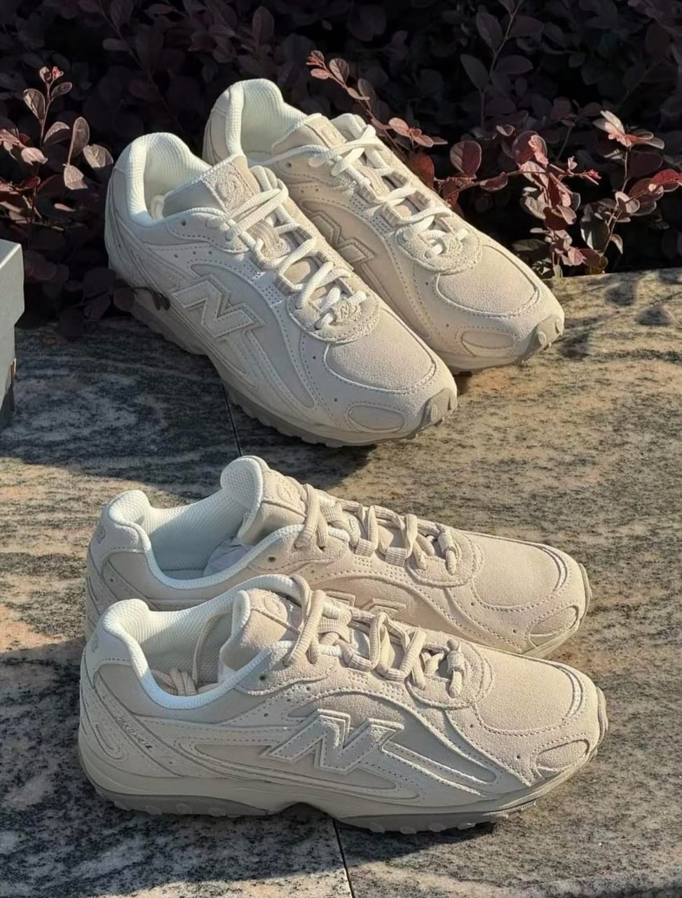 New Balance 204L Timberwolf White