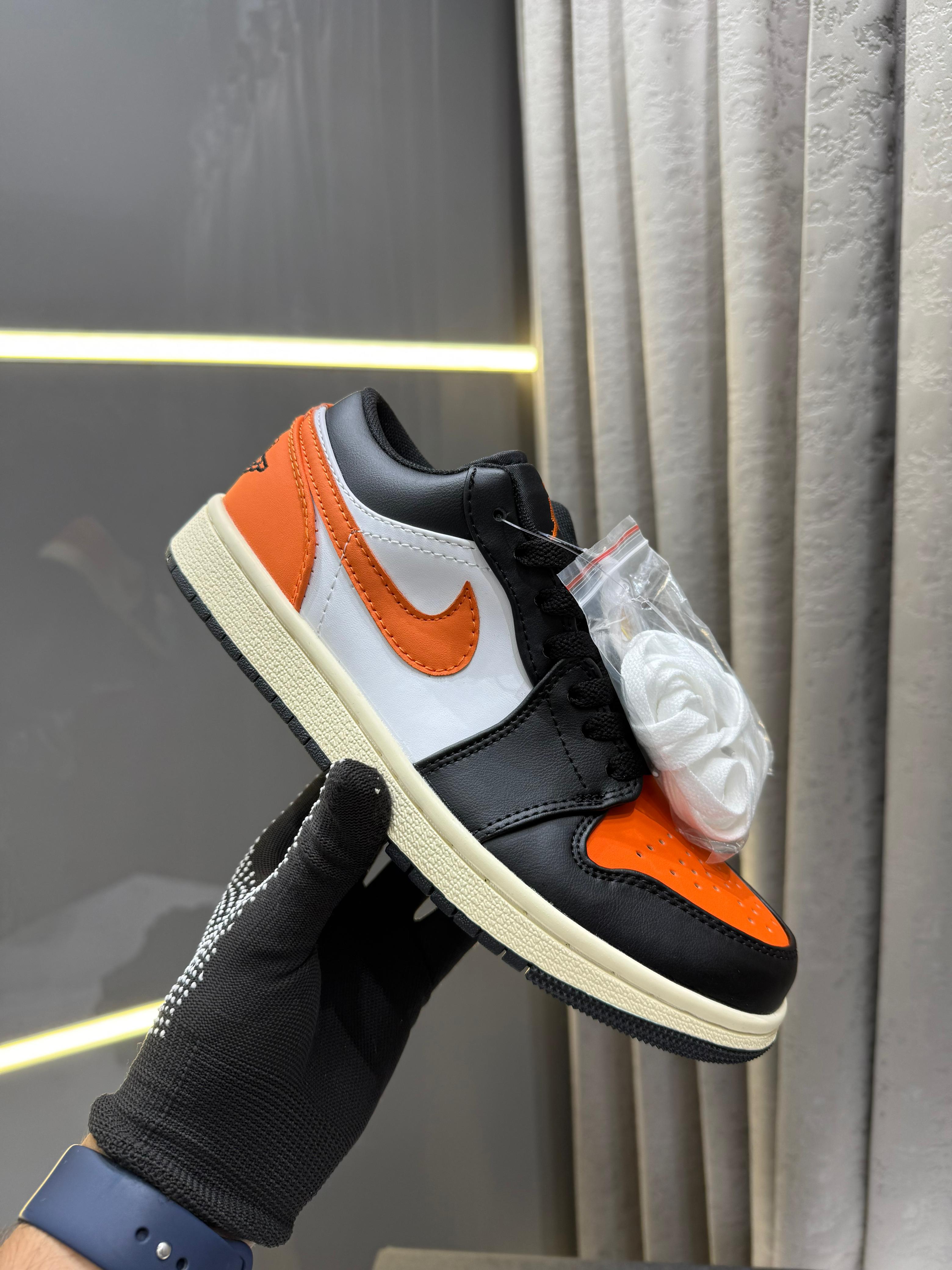 Nike Air Jordan low alternate shattered backboard